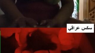 سكس عراقي القحبة تاكل زبره بهيجان كسها الغير محدود