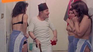 مشاهد تعري وظهور الحلمات من الأفلام العربية التلفزيونية